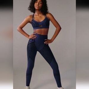 NWOT Savage X Fenty Special FX High-Waist Legging Cavern Blue Size Small